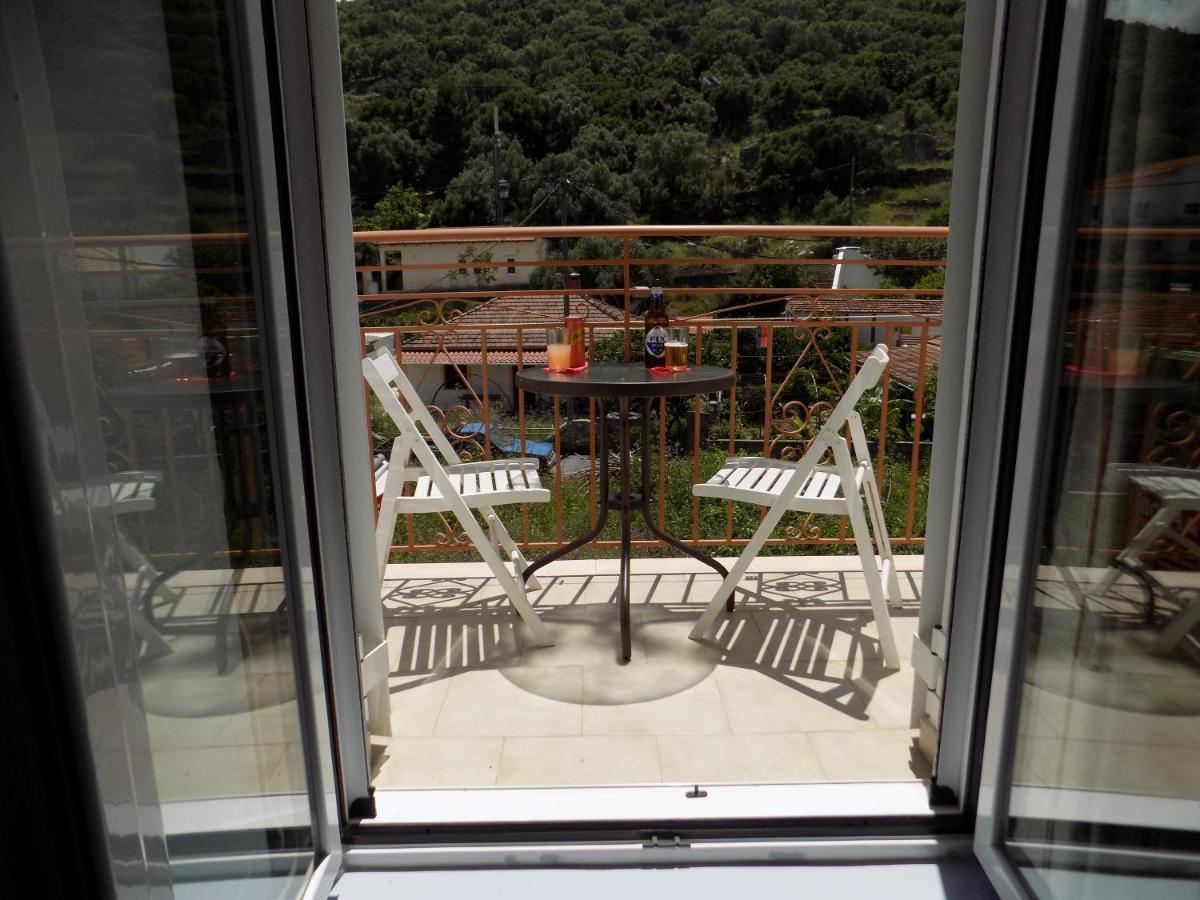 Afrodite Spacious Apartments! Agia Efimia Ngoại thất bức ảnh