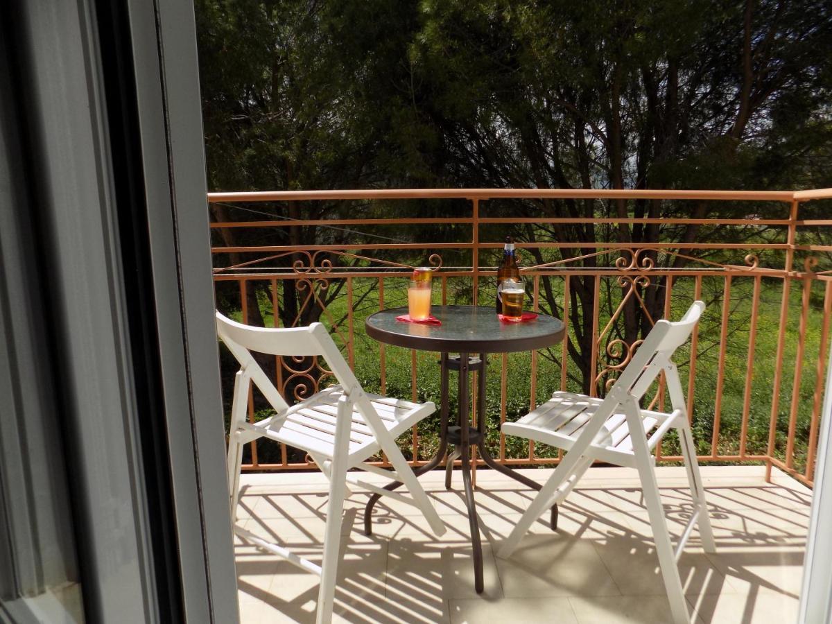 Afrodite Spacious Apartments! Agia Efimia Ngoại thất bức ảnh