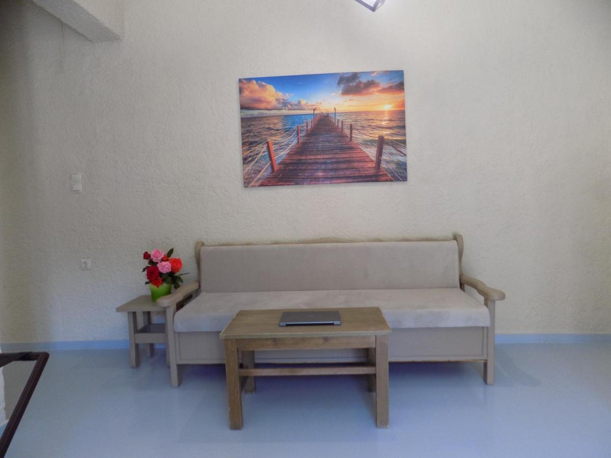 Afrodite Spacious Apartments! Agia Efimia Ngoại thất bức ảnh