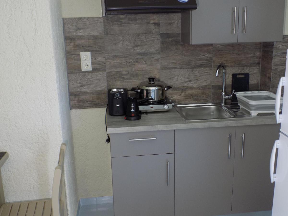 Afrodite Spacious Apartments! Agia Efimia Ngoại thất bức ảnh
