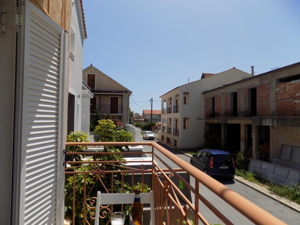 Afrodite Spacious Apartments! Agia Efimia Ngoại thất bức ảnh