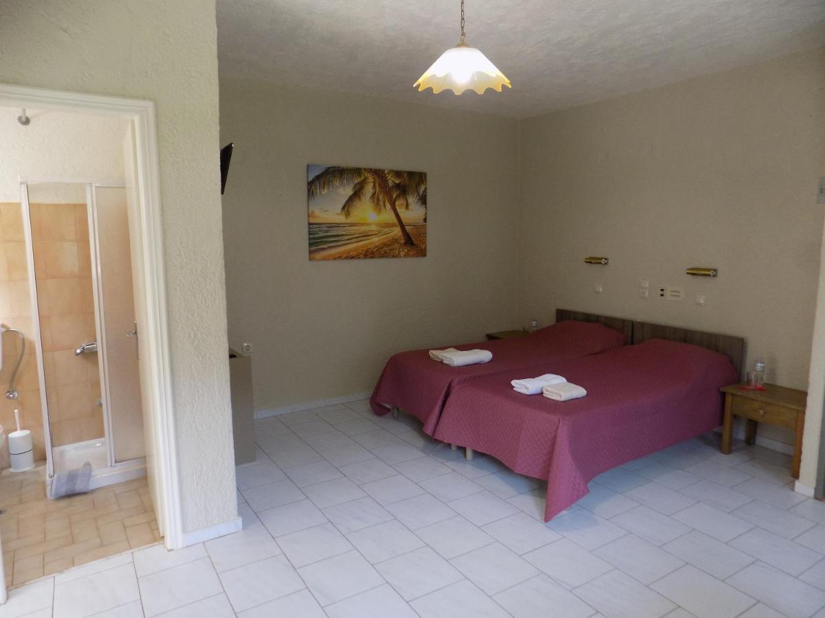 Afrodite Spacious Apartments! Agia Efimia Ngoại thất bức ảnh